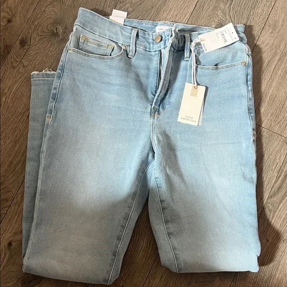 Good American Light Blue Skinny Jeans - Picture 2 of 5